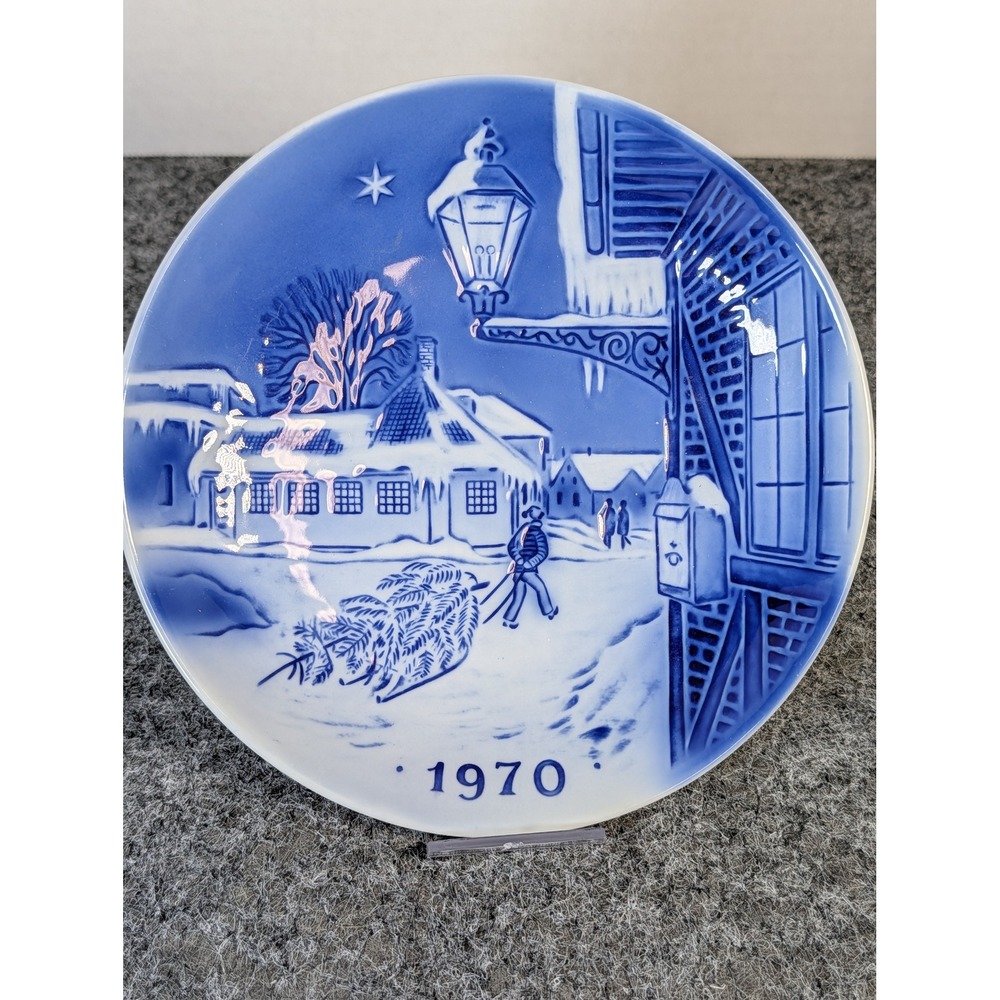 Desiree Denmark 1970 Old Copenhagen Blue Hans Christian Andersen House Plate
